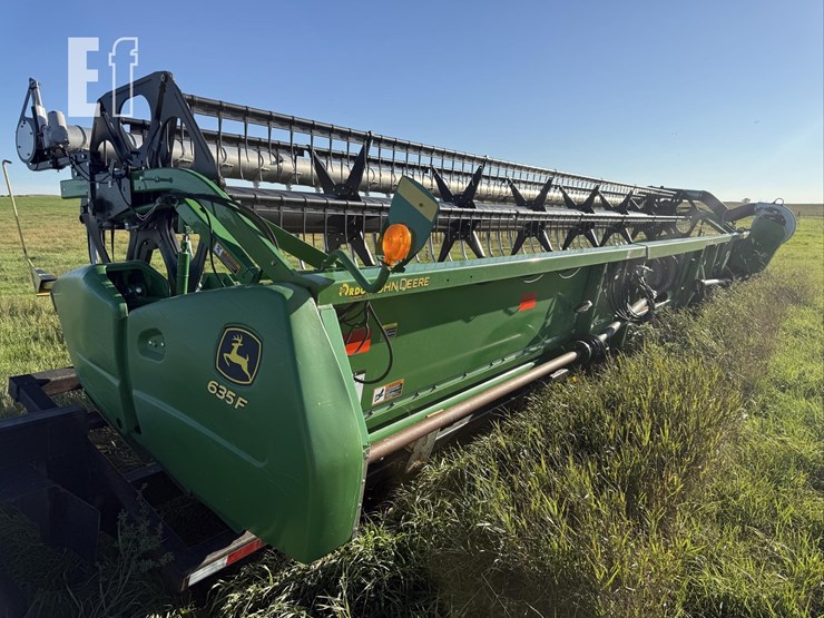 2014-john-deere-635f-image-37