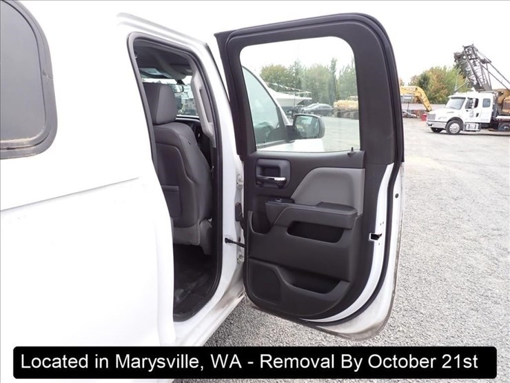 2015-chevrolet-1500-image-26