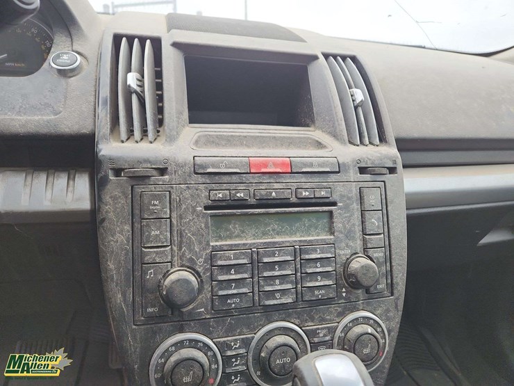 non-operable-2008-land-rover-lr2-se-image-17