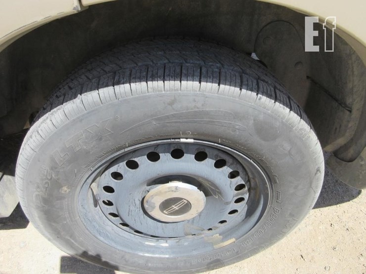 2005-lincoln-aviator-image-16