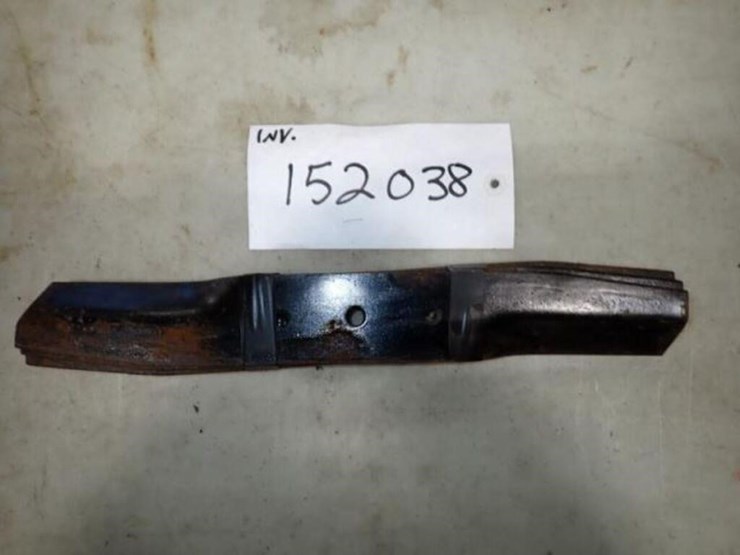 qty-of-3-14"-lawn-mower-blades-image-2