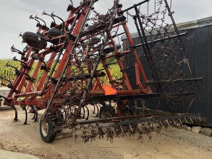 case-ih-4800-image-2