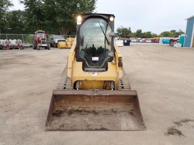 2019-caterpillar-259d-image-2