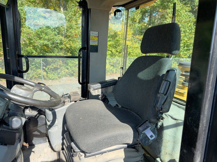 2010-caterpillar-930h-image-23