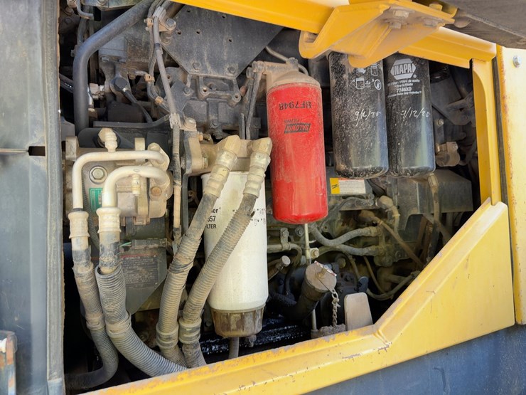 2010-komatsu-wa500-6-image-20