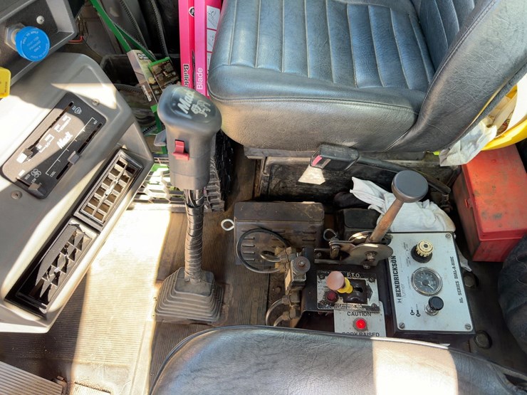1996-mack-rd688s-image-31
