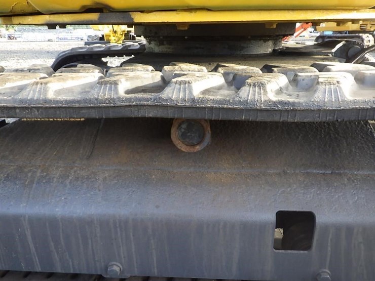 komatsu-pc35mr-1-image-23