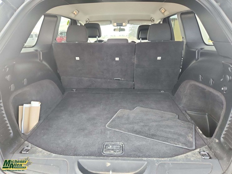 2012-jeep-grand-cherokee-image-23