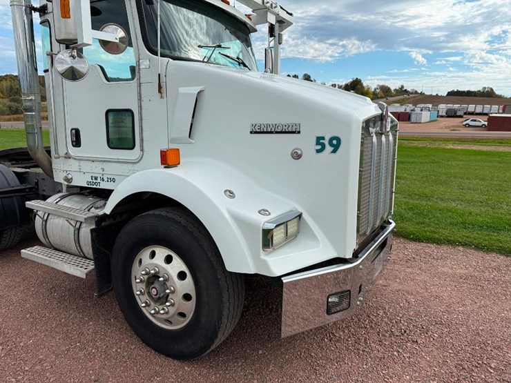 kenworth-t800-image-19