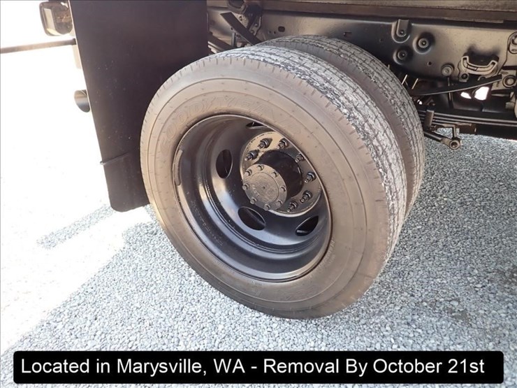 2009-ford-f550-image-18