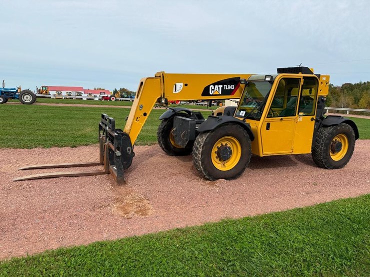 2007-caterpillar-tl943-image-1