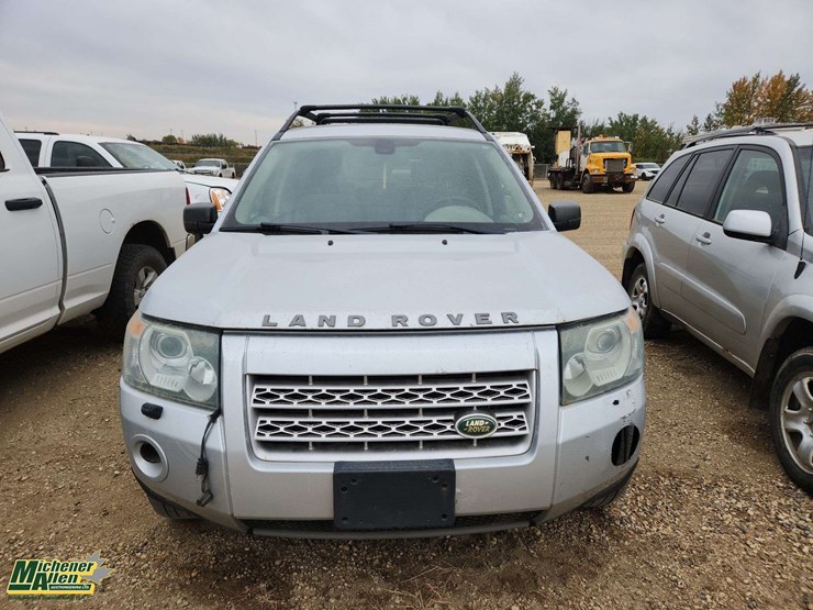non-operable-2008-land-rover-lr2-se-image-2