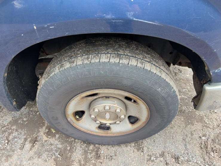 2010-ford-f350-xl-image-8