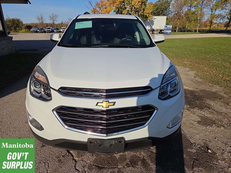 2017-chevrolet-equinox-image-8