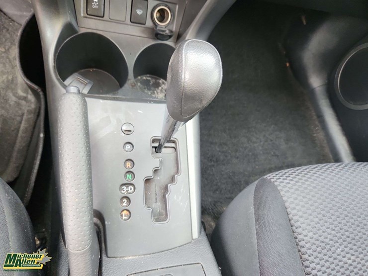 2010-toyota-rav4-image-8