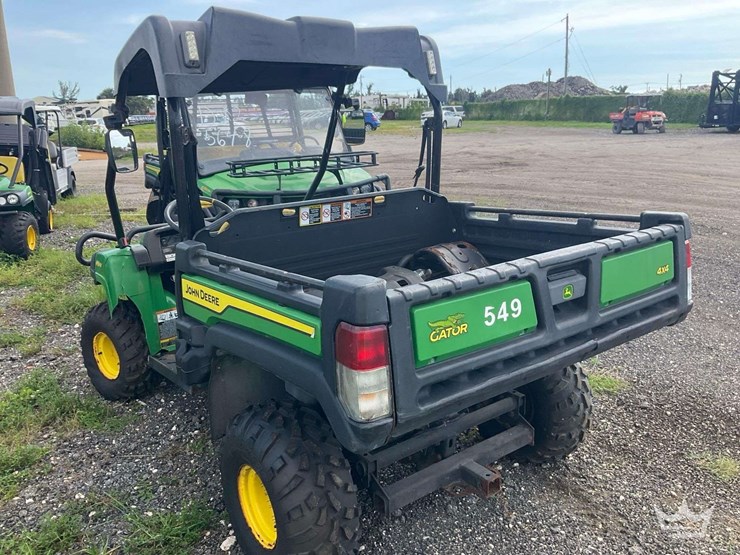 2022-john-deere-gator-image-6