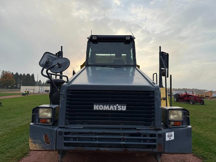 komatsu-hm350-2-image-17