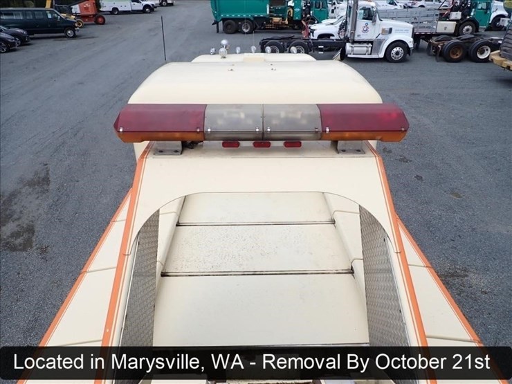 1993-peterbilt-378-image-28