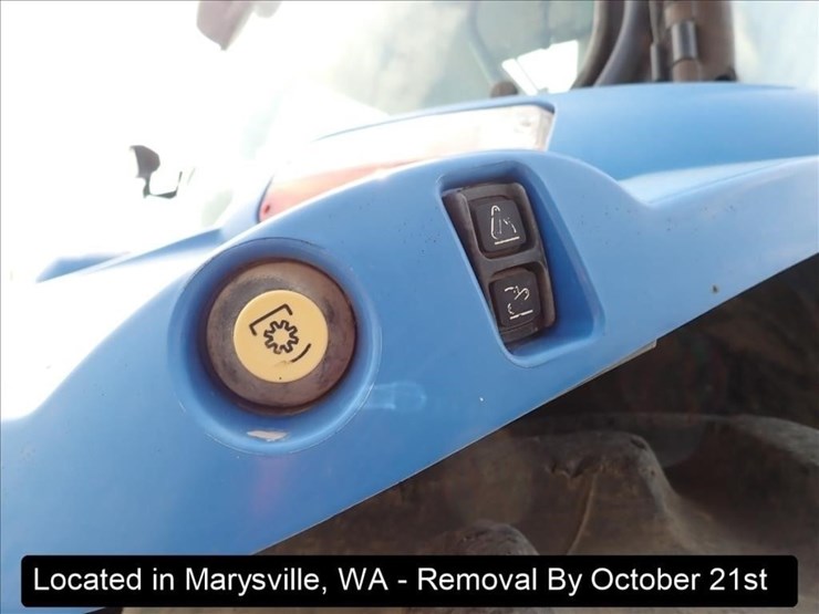 new-holland-t7050-image-10