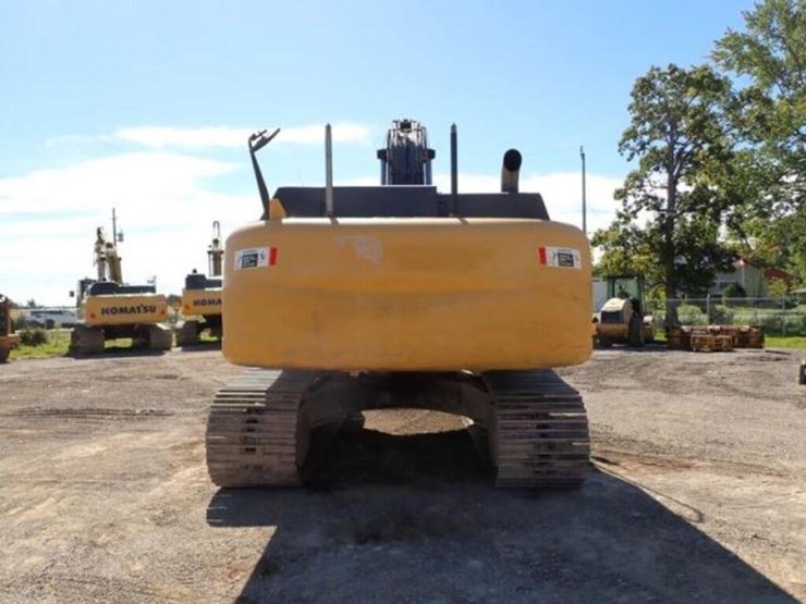 2014-deere-350g-lc-image-5