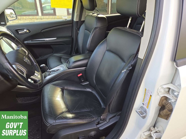 2014-dodge-journey-image-16