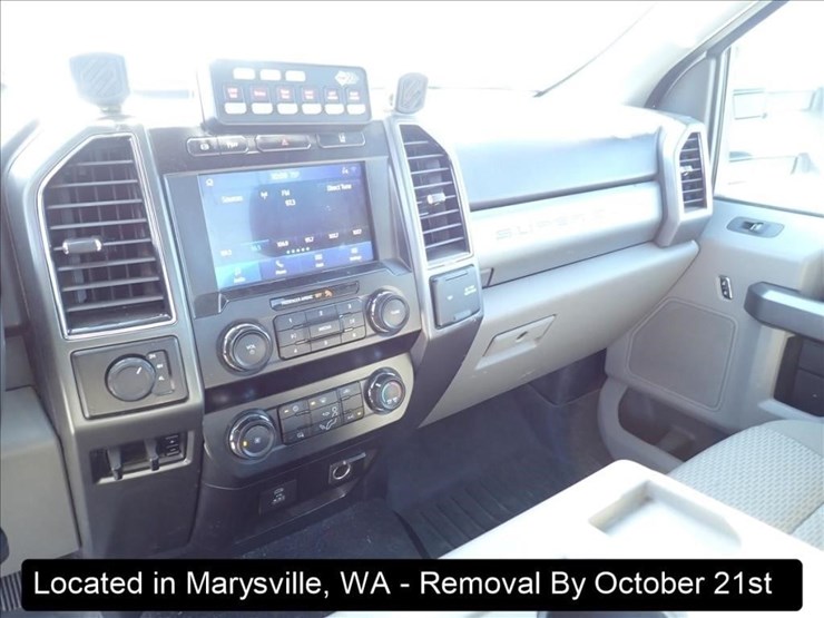 2020-ford-f550-image-21