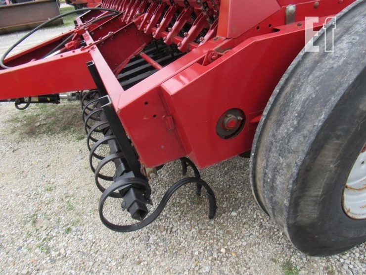 case-ih-5100-image-12