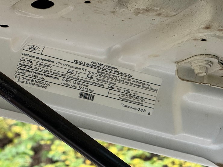 2011-ford-f350-image-38