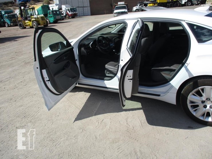 2019-chevrolet-impala-ls-image-12