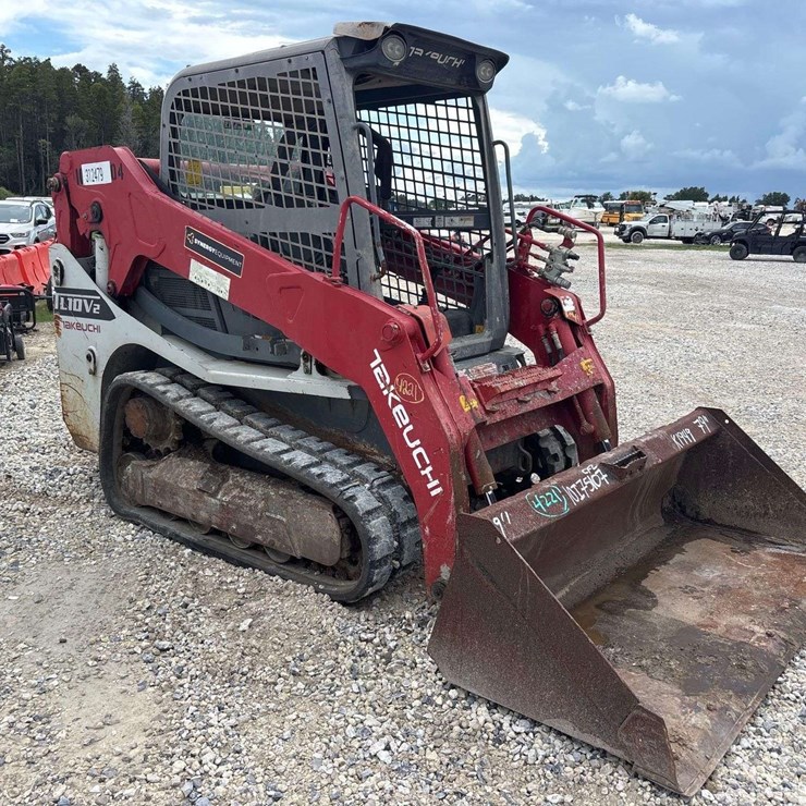 2018 TAKEUCHI TL10V2
