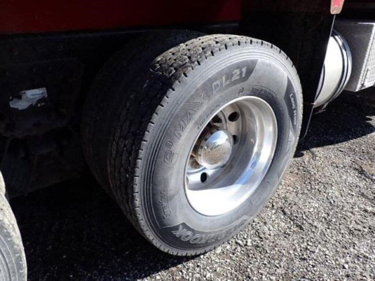 2021-kenworth-t880-image-63