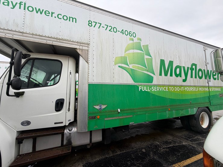 #1666-•-2012-freightliner-moving-box-truck-image-2