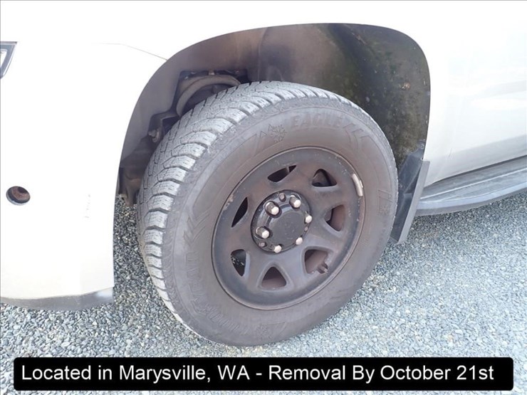 2018-chevrolet-tahoe-image-18