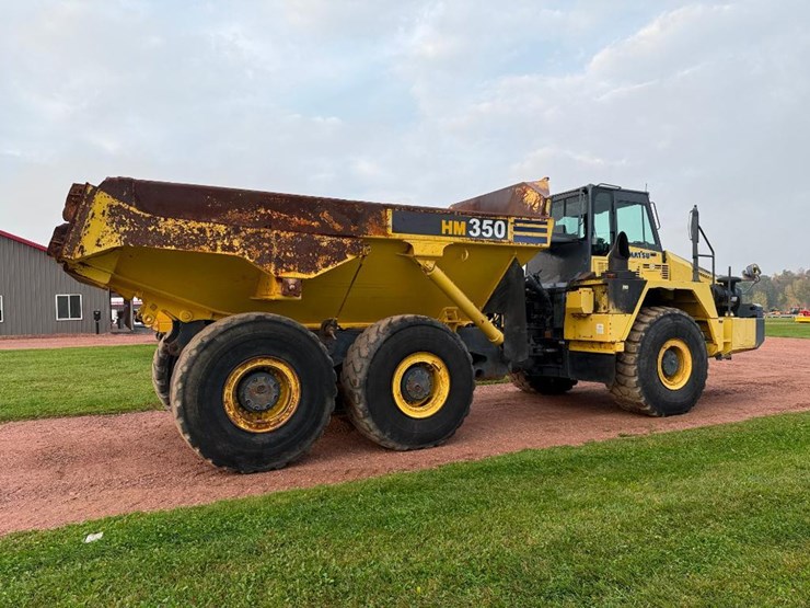 komatsu-hm350-2-image-4