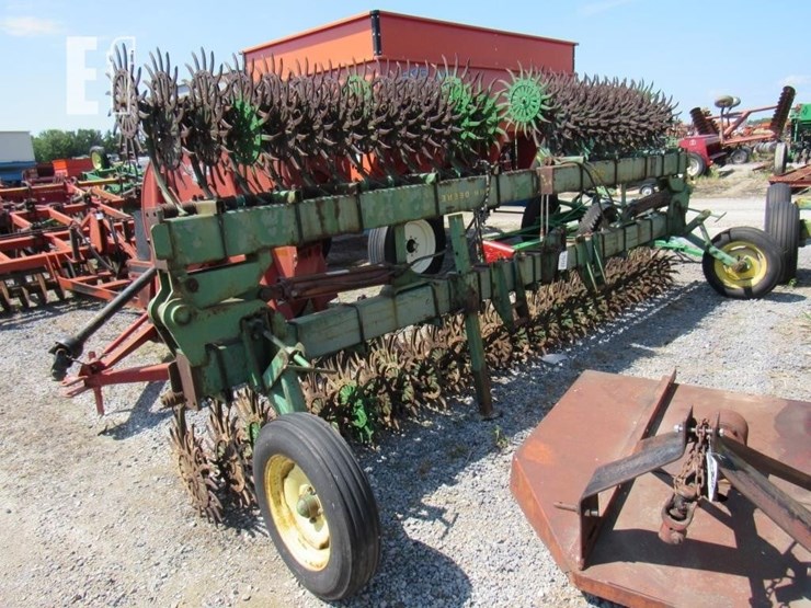 john-deere-400-image-4