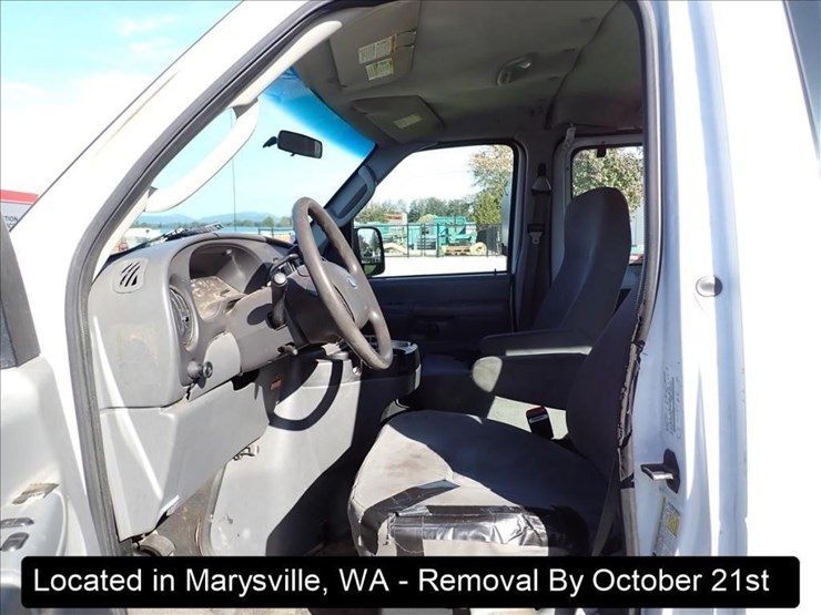 2006-ford-e350-image-4
