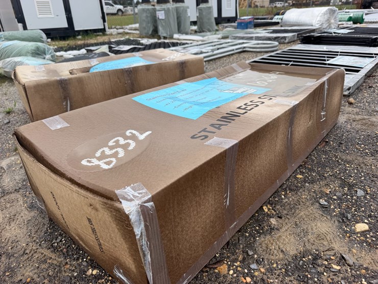 #8332-•-appears-unused-stainless-steel-sink-with-carton-package-image-2