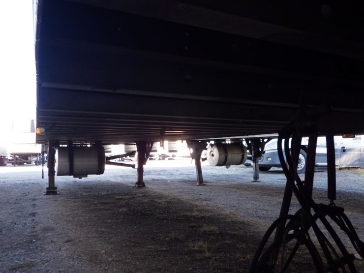 2012-utility-reefer-image-29