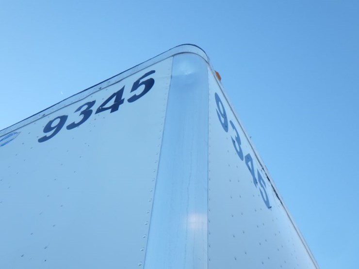 2013-utility-4000d-x-image-16