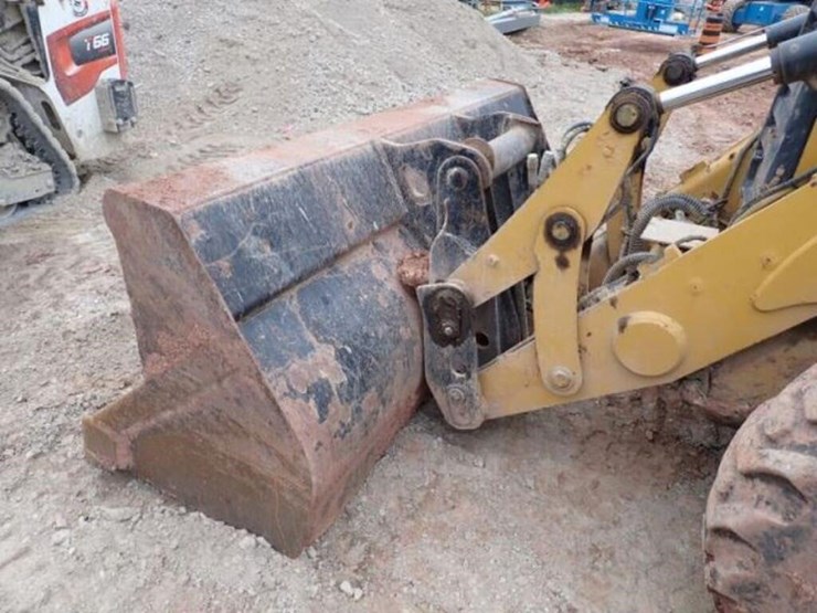 2016-caterpillar-430f2-it-image-18