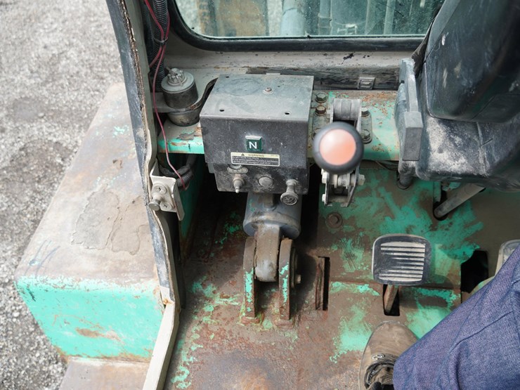 mitsubishi-fd70-image-17