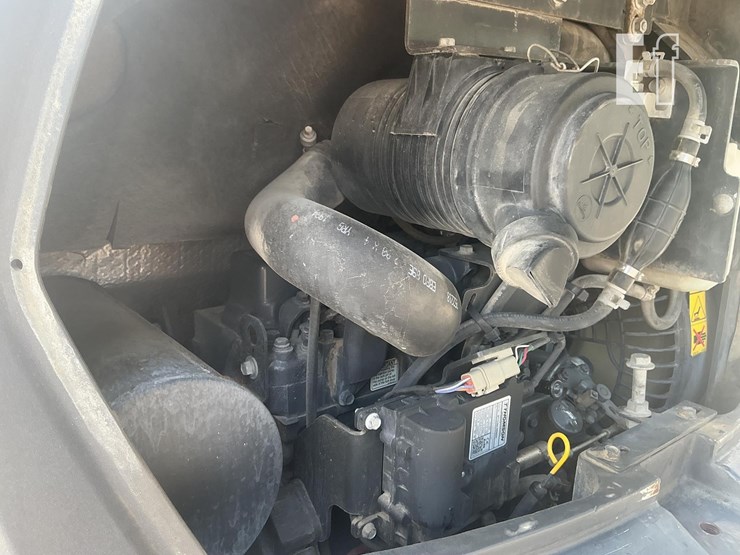2018-bobcat-e32i-image-17