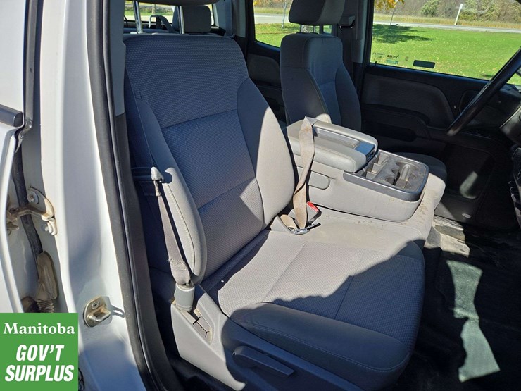 2014-chevrolet-silverado-1500-image-25