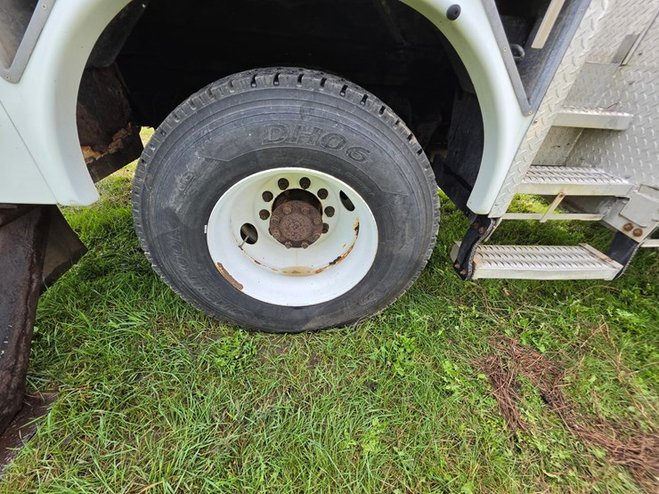 2007-international-durastar-4400-image-50
