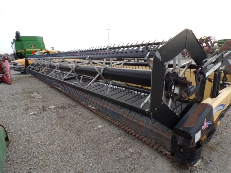 new-holland-88c-image-5