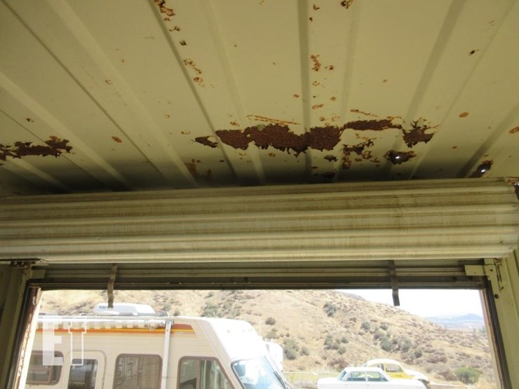 20'-storage-container-w/roll-up-side-door-image-13