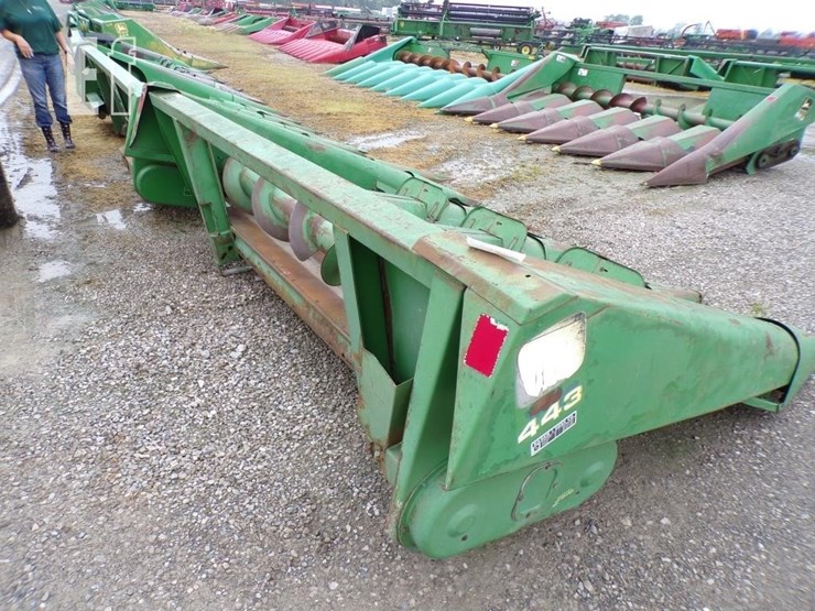 john-deere-443-image-9