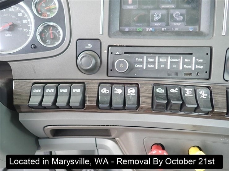 2016-kenworth-t880-image-55