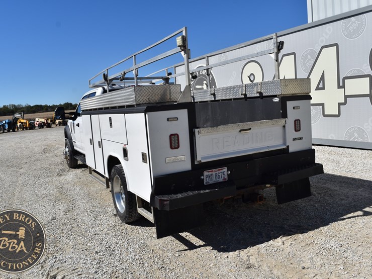 2020-ford-f550-xl-image-17
