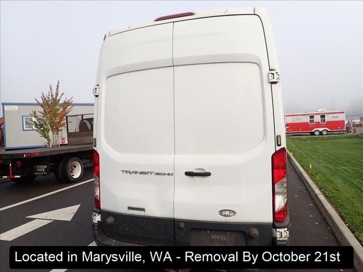 2016-ford-transit-image-23